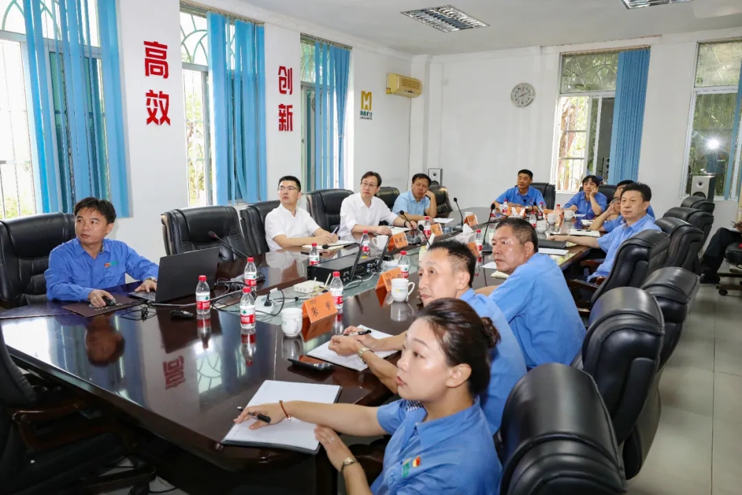 海南省总工会副主席陈波一行到918博天堂调研领导1.webp.jpg